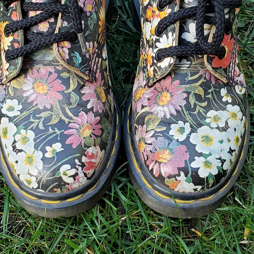 Dr. Martens VTG 90"s Floral Combat boot - Picture 4 of 13